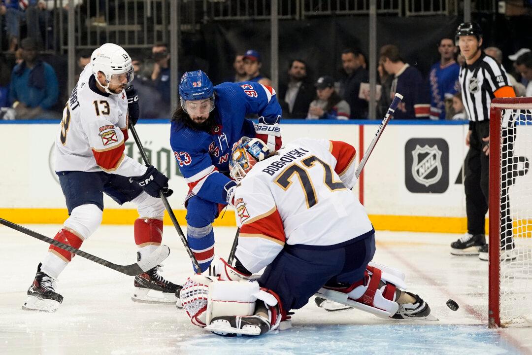 Panthers Get Jump in East Final With Game 1 Shutout of Rangers