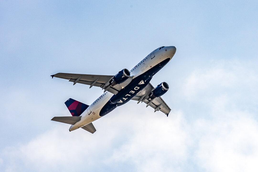 FAA Investigates Counterfeit Titanium Used in Some Boeing and Airbus Jets