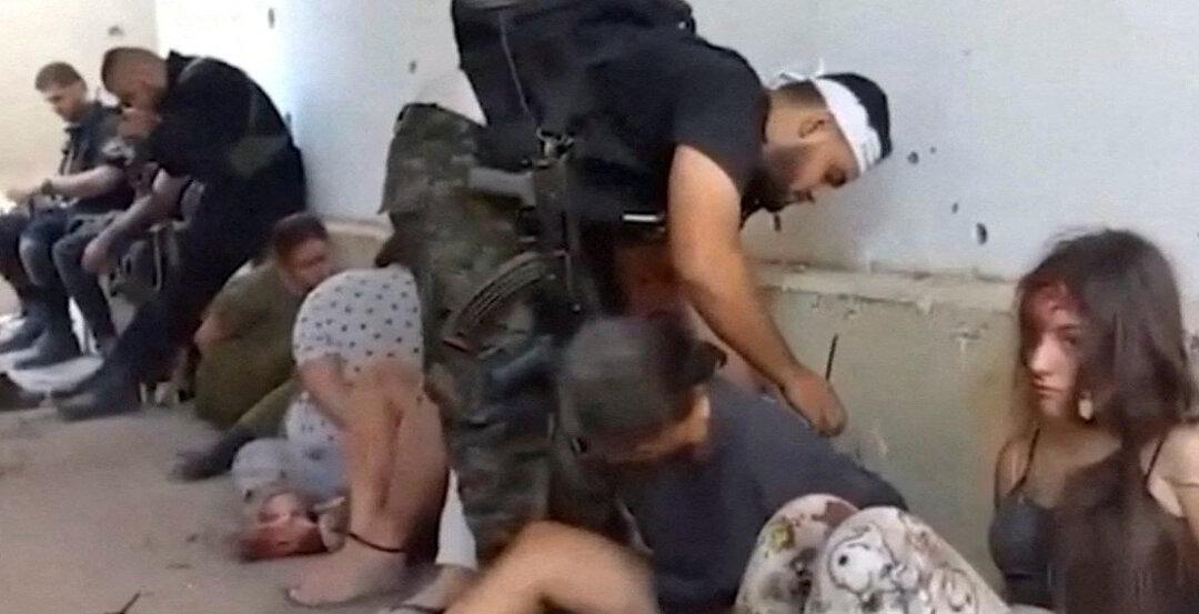 Families Release Video Showing Hamas Terrorists Capturing Female Israeli Soldiers on Oct. 7
