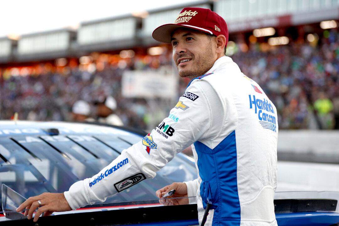 Rain Foils Kyle Larson’s Bid for the ‘Double’
