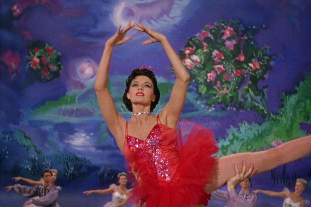 Cyd Charisse in ‘The Band Wagon’ and ‘Meet Me in Las Vegas’