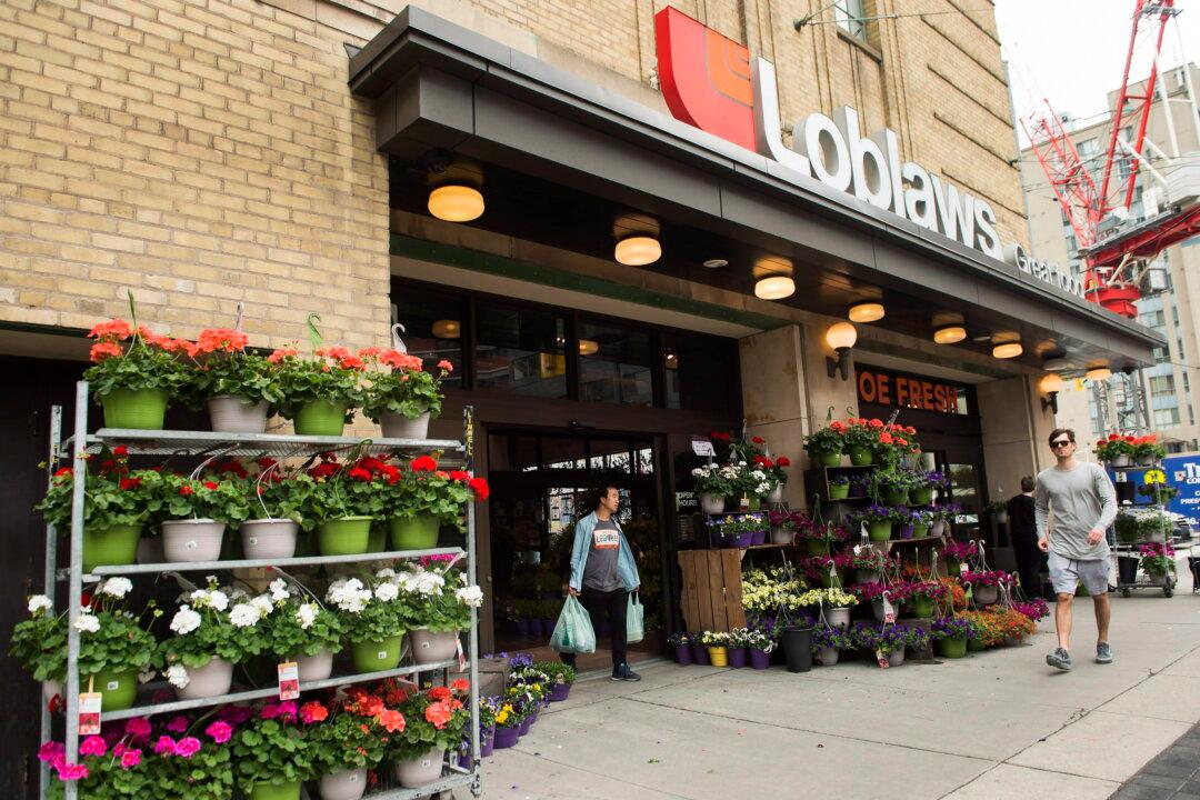 Competition Bureau Probes Alleged Anticompetitive Conduct by Loblaws, Sobeys Owners