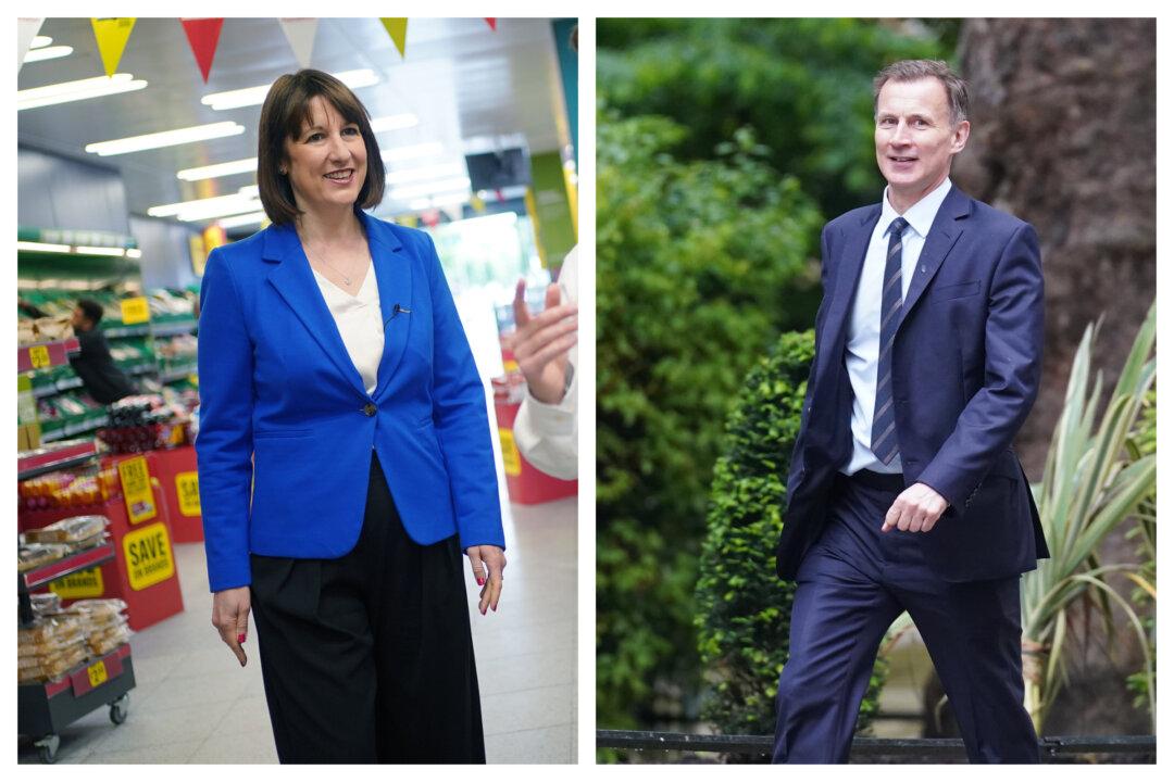 Labour and Tories Clash on Economy as Both Hint at Tax Cuts