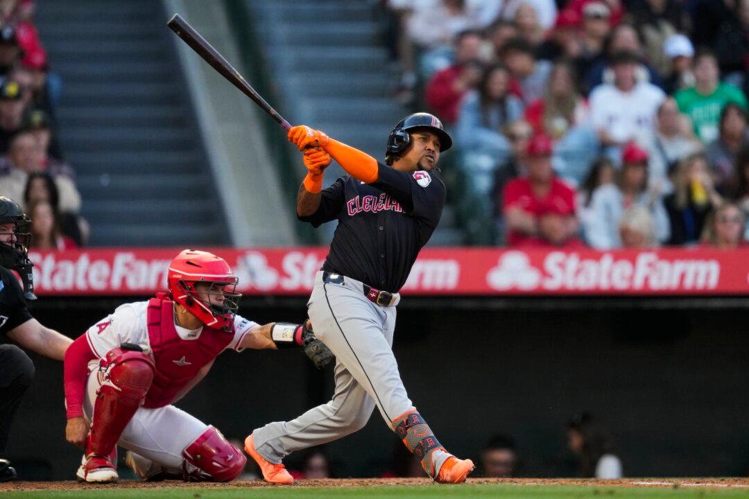 José Ramírez Homers for 2nd Straight Game, Guardians Beat Angels 4–3 to Extend Winning Streak to 8