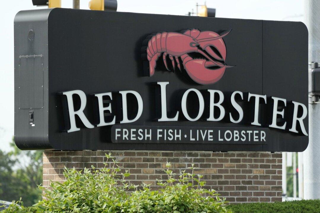 Red Lobster in Ontario Court to Discuss US Bankruptcy Case, Canadian Assets: Docs