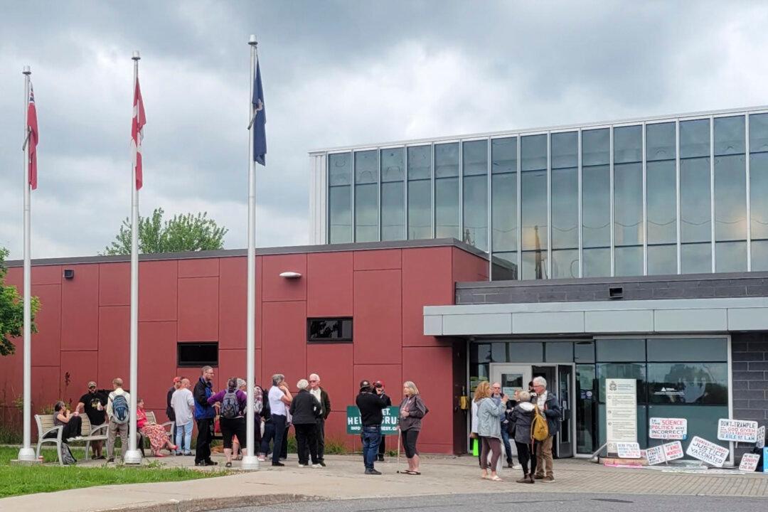 Ottawa Officer Found Guilty of Discreditable Conduct for Probing COVID Vaccine, Child Deaths Link