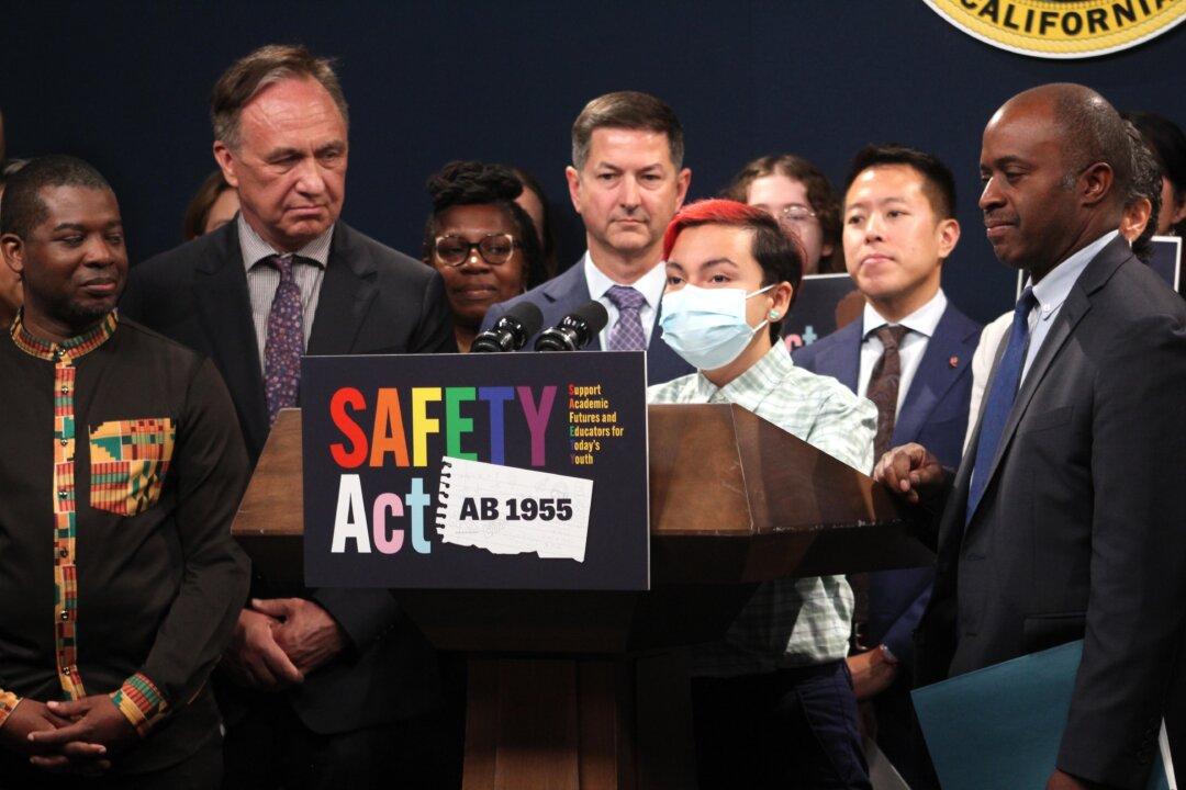 California LGBTQ Caucus Seeks to Ban Parental Notification Policies for Student Gender Identities