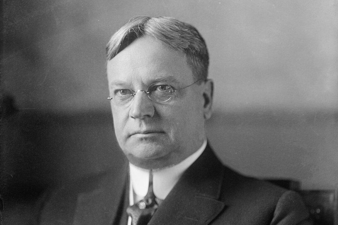 Would Reform-Minded Gov. Hiram Johnson Back Gig Worker Freedom?