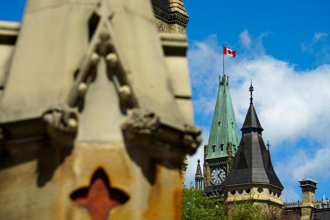 Federal Workers Concerned Workplace Robots Are Monitoring Employees