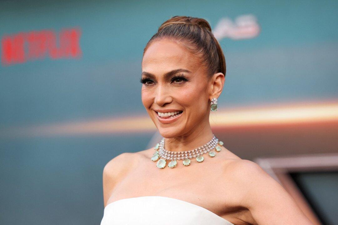 Jennifer Lopez Cancels ‘This Is Me…Live’ Tour to Be With Family
