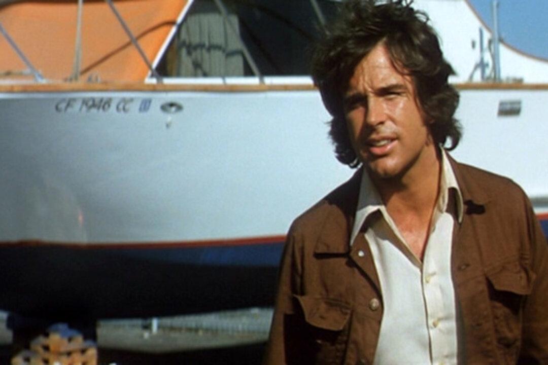 ‘The Parallax View:’ an Engrossing Thriller That Sneaks up on You