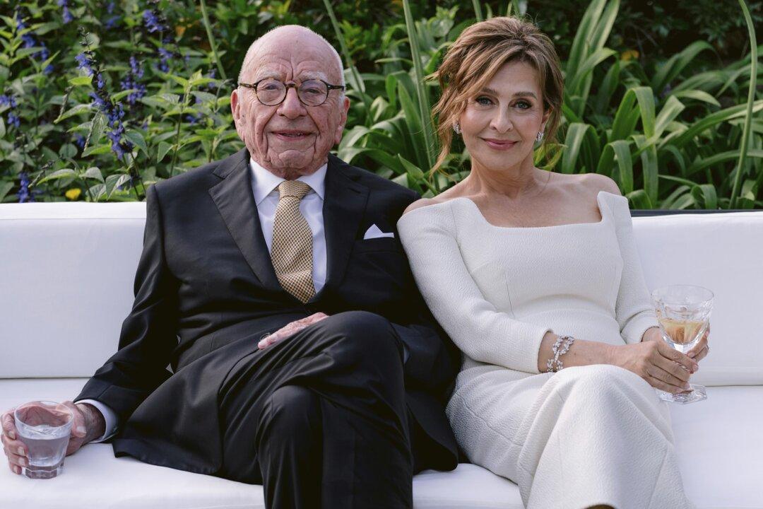 Rupert Murdoch Ties the Knot for the 5th Time in Ceremony at His California Vineyard