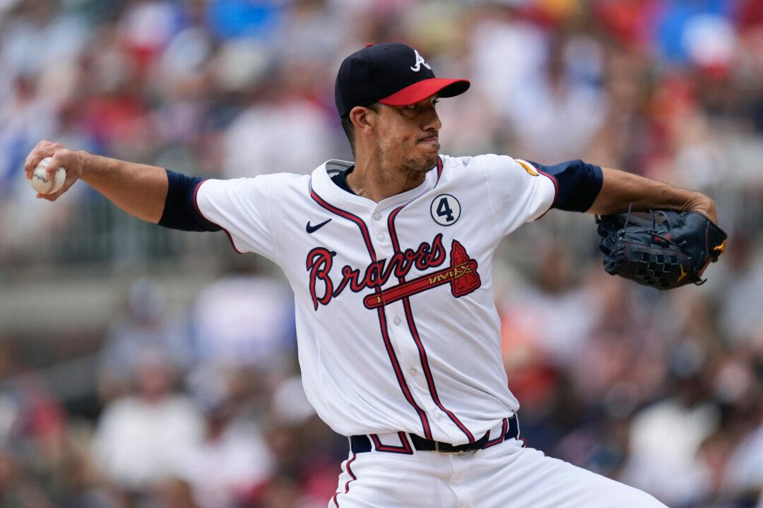 Morton, Murphy Help Braves Capture Series From A’s
