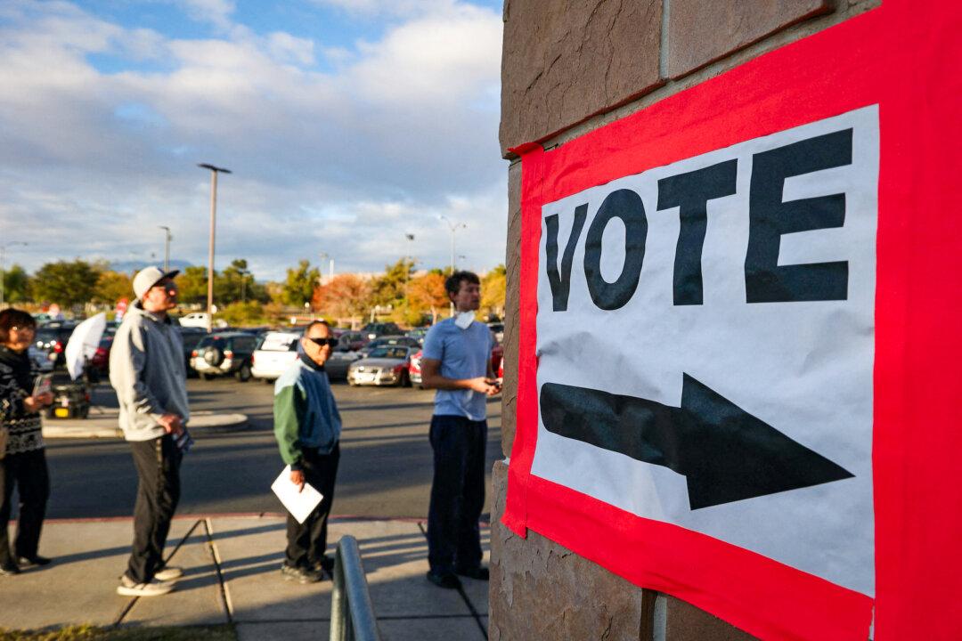 5 GOP Rivals Battle in Nevada House Primary to Take on 6-Term Democrat in Fall