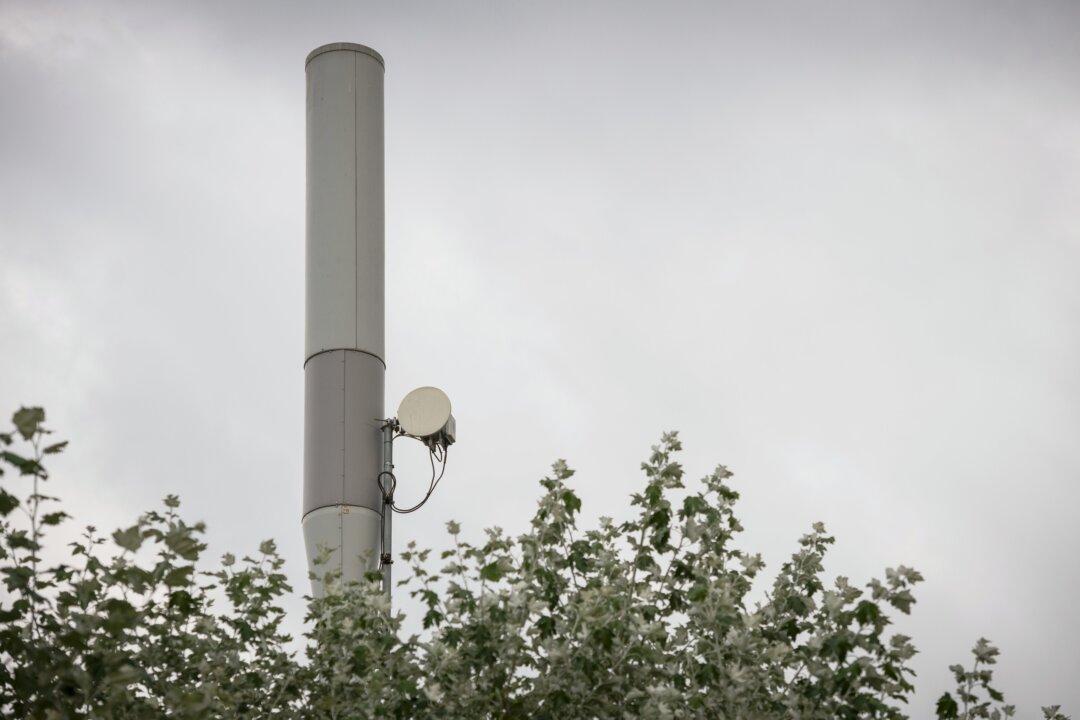 5G Pilot Planned for Bath City Centre Despite Previous Safety Concerns