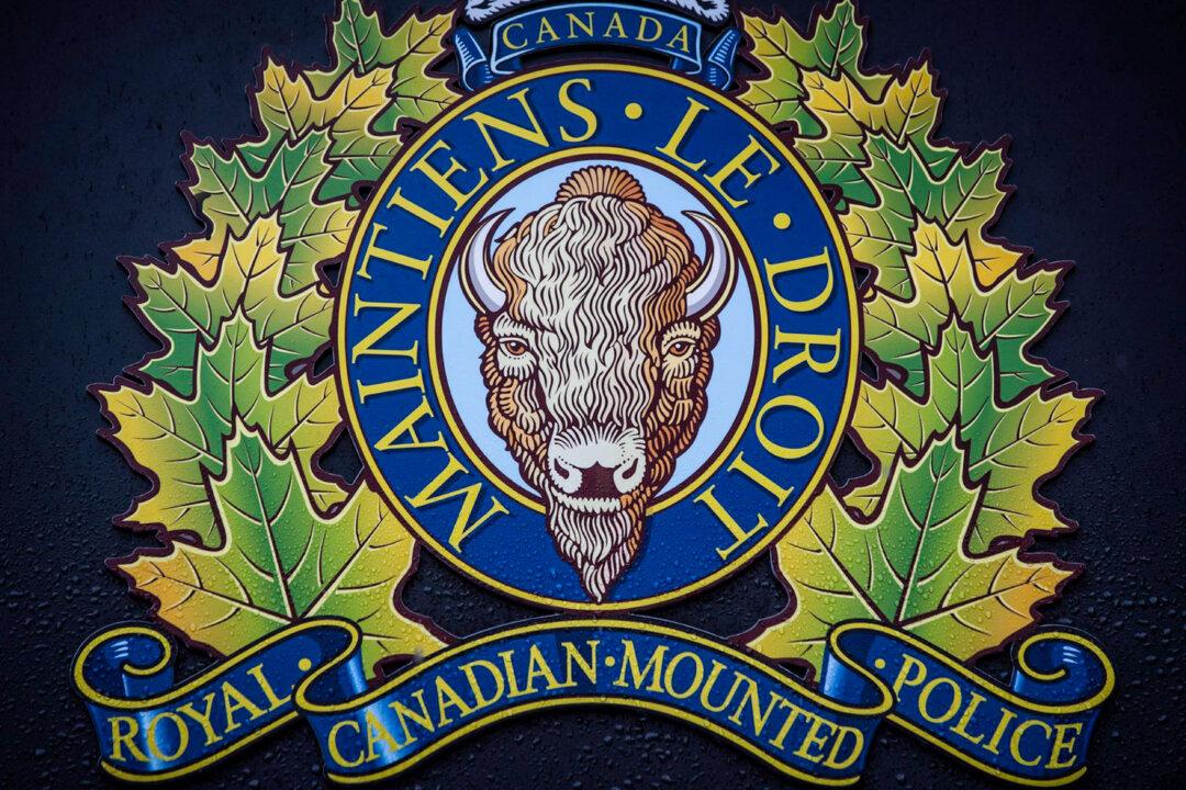 RCMP, BC Securities Commission Deliver Warnings to 10 Suspected ‘Money Mules’