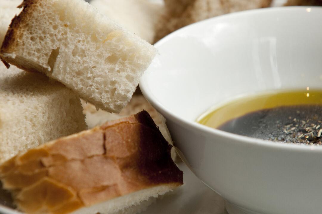 Swap out Butter for These Savory Dipping Sauces That Require No Cooking