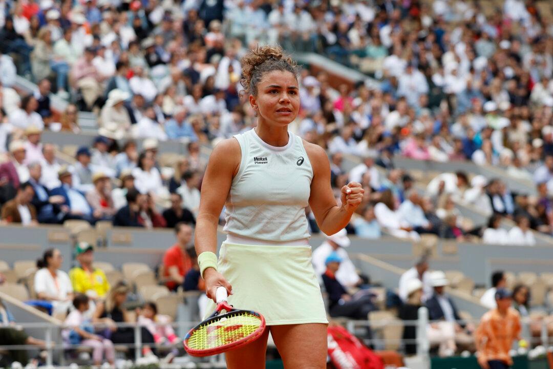 Youngster Andreeva, Unheralded Paolini Surprise Sabalenka, Rybakina to Reach French Open Semis