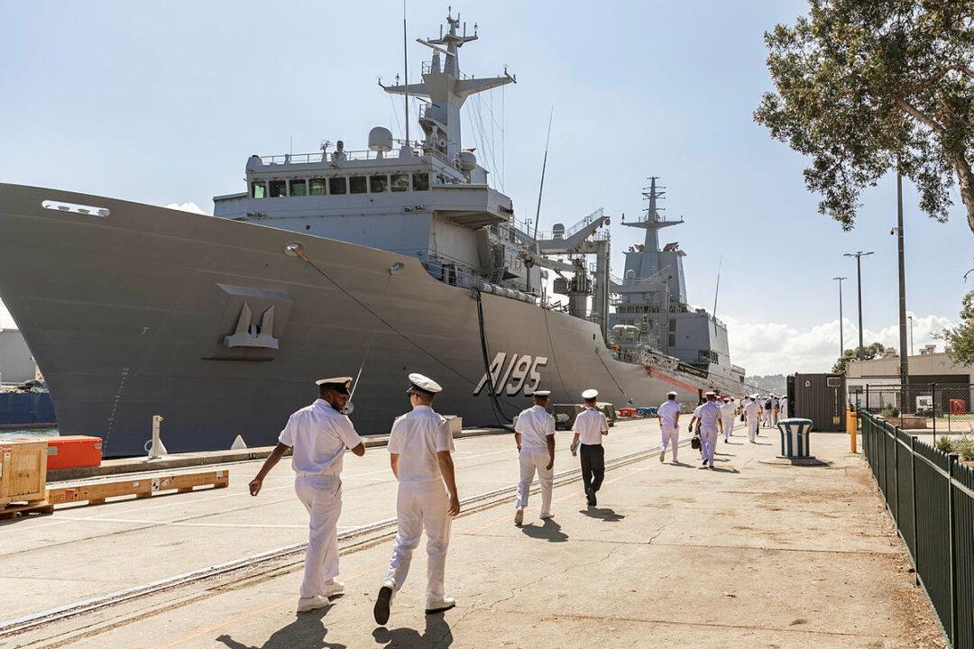 Australian Navy Shafted by Spanish Shipbuilder