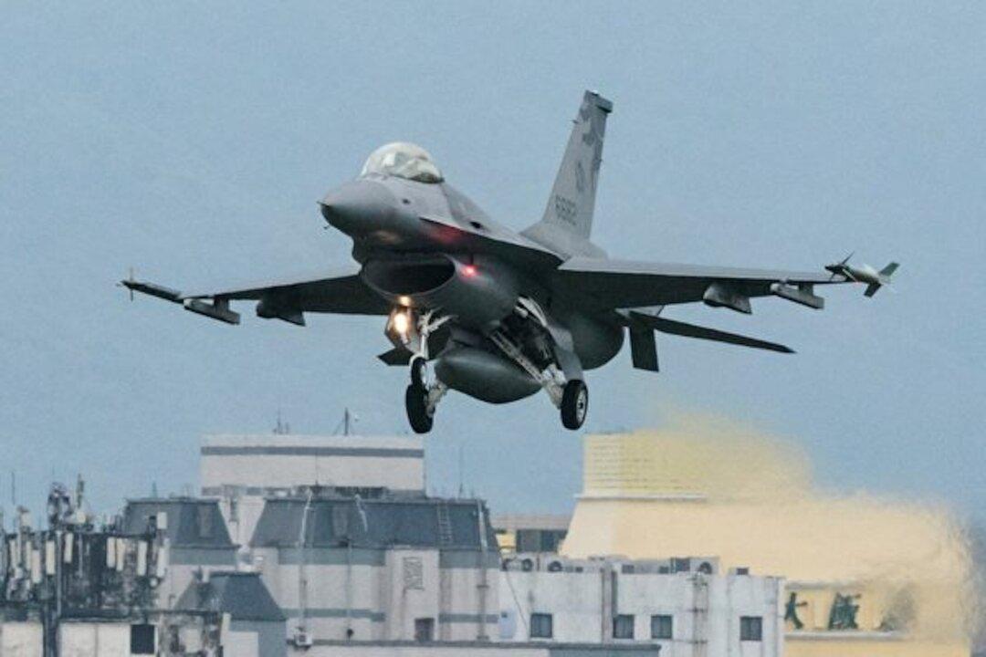 US Approves $300 Million Sale of F-16 Parts to Taiwan