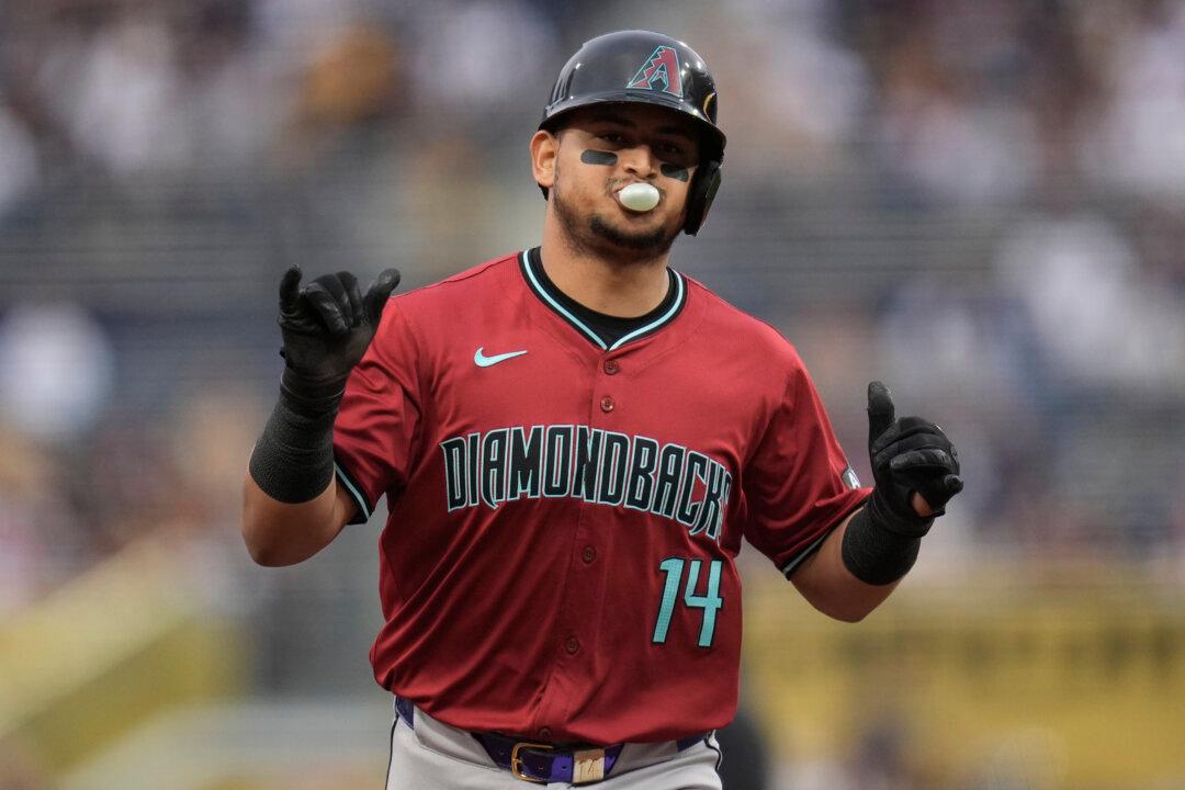 Suárez, Moreno Go Deep Back-to-Back as Diamondbacks Extend Padres’ Losing Streak