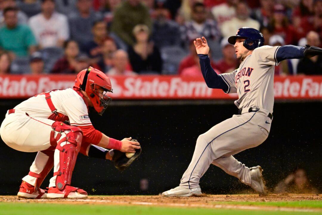 Alvarez Homers Among His 3 Hits and Brown Throws 6 Shutout Innings as Astros Defeat Angels 6–1