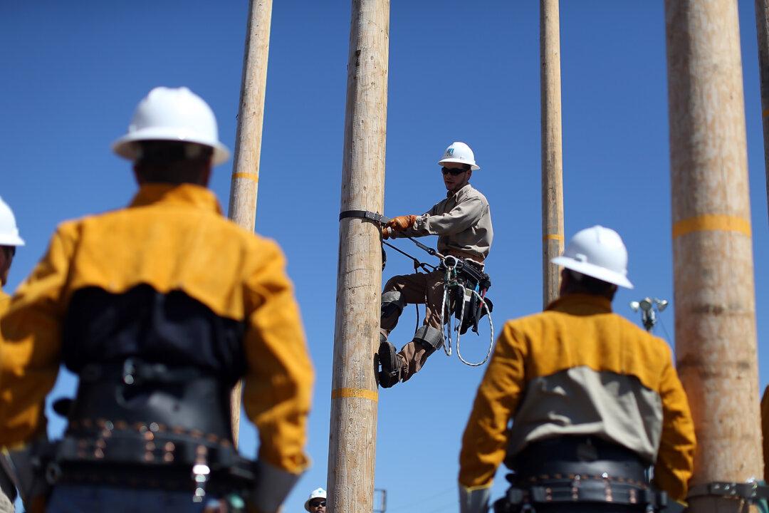 California Schools to Inform Parents About Apprenticeship Programs for High School Students