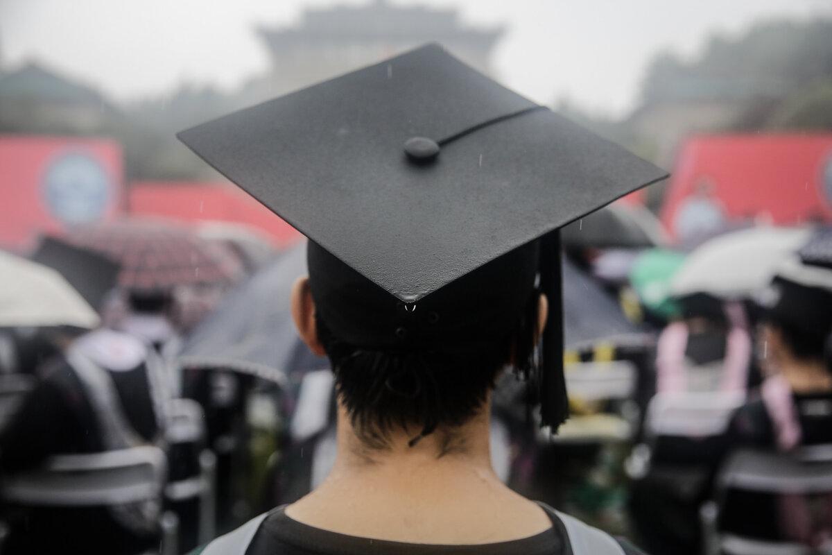 Corruption in China’s Academic Circles Driving Spread of Fake Research Papers: University President