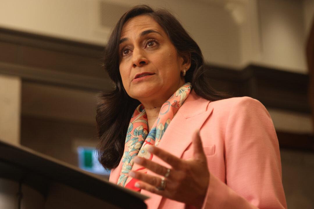 Ottawa to Expand Early Retirement Eligibility for Front-Line Safety, Security Workers