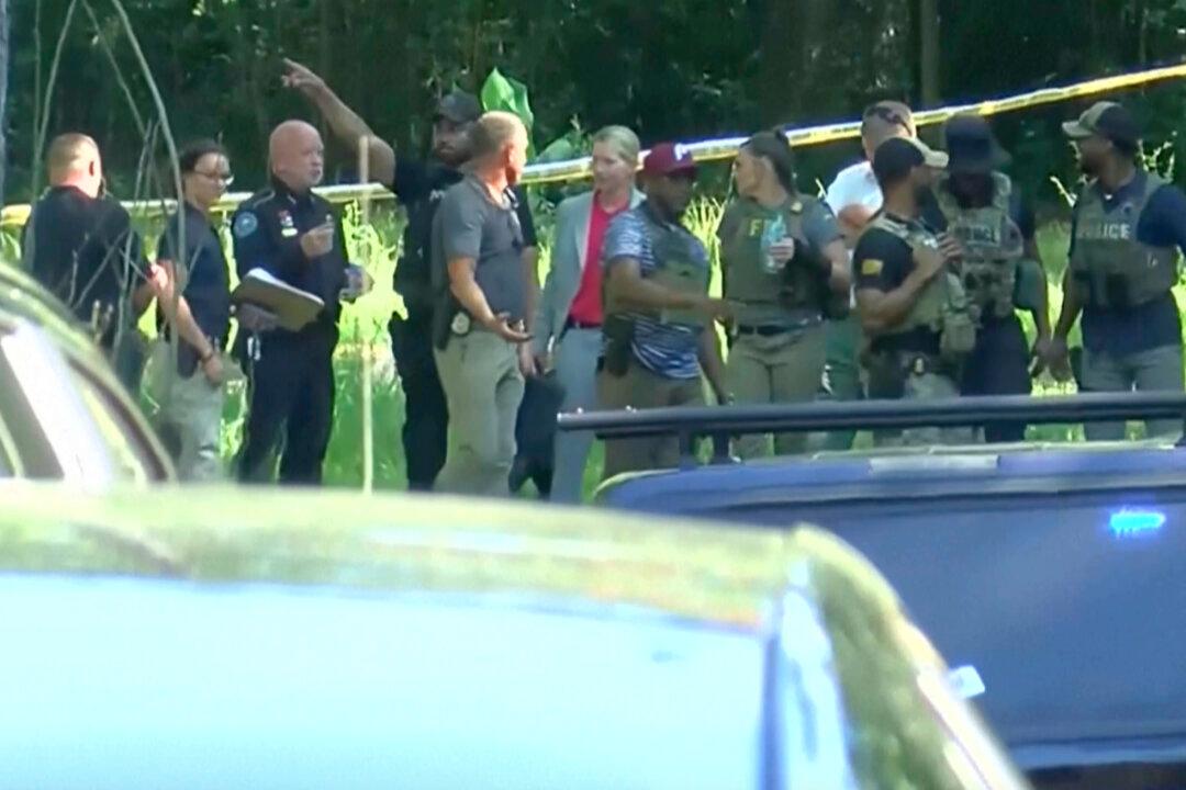 One of 2 Abducted Louisiana Children Is Found Dead in Mississippi After Their Mother Is Killed