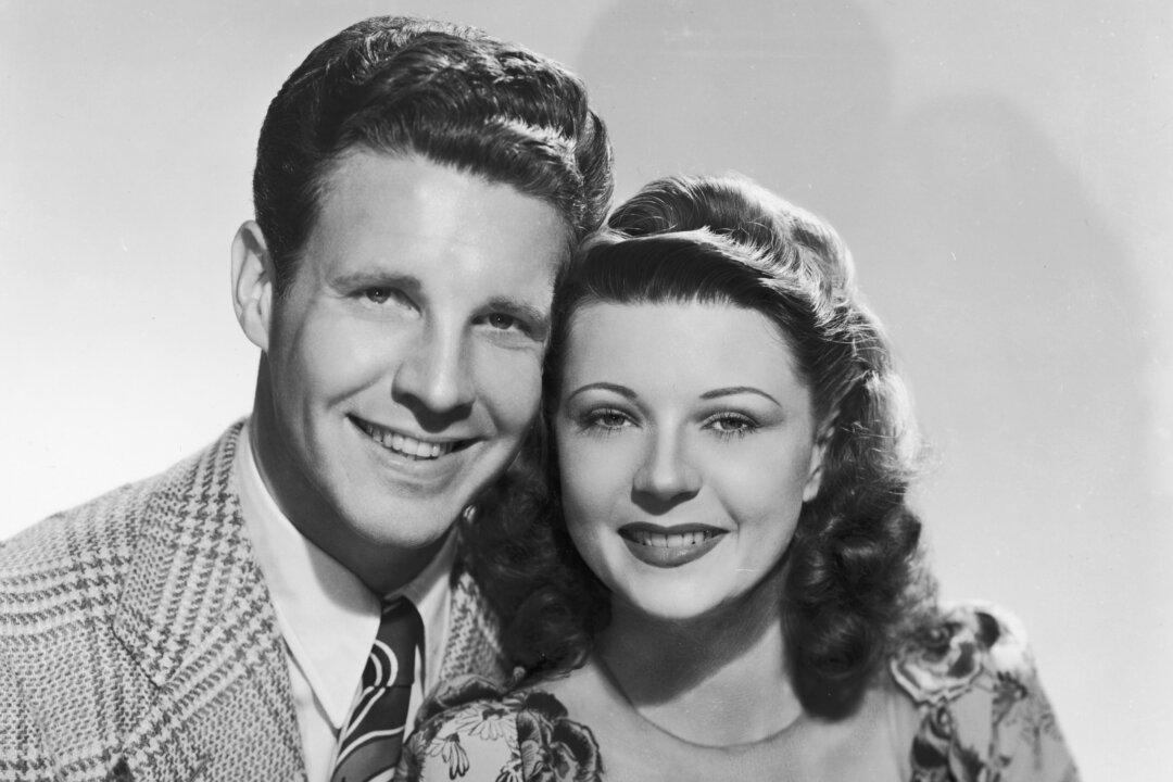 ‘The Adventures of Ozzie and Harriet’: America’s Social Gauge