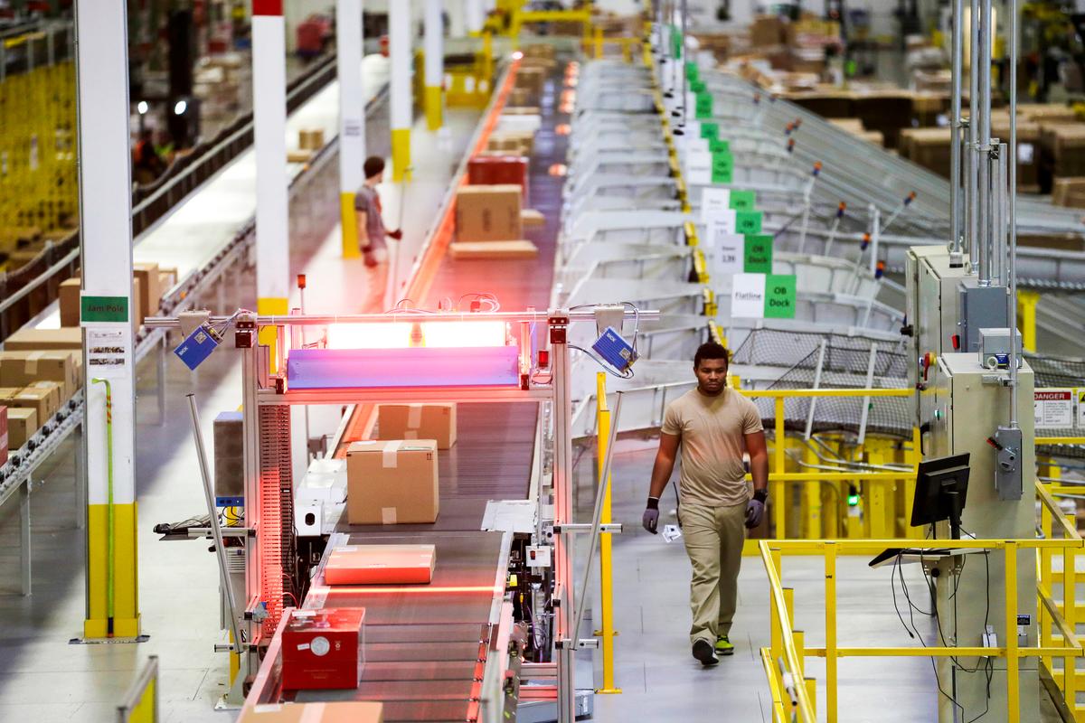 Amazon Scraps Plastic Air Pillows for Recycled Paper Filling in Packages