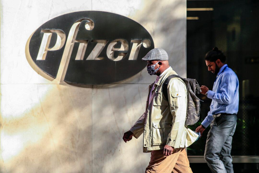 Kansas Sues Pfizer, Says Company ‘Misled’ Public on COVID-19 Vaccine