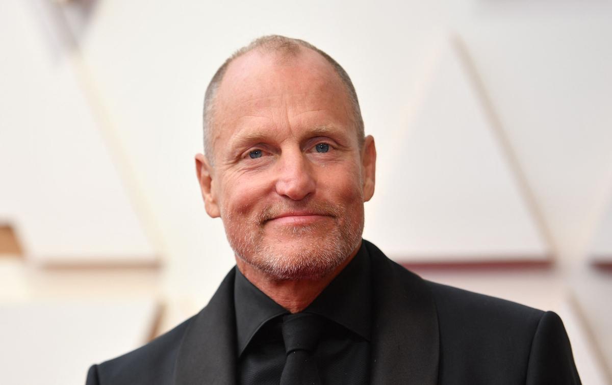 Woody Harrelson Gave Up His Cellphone for Good, Refusing to Be ‘Readily Available’ at All Times