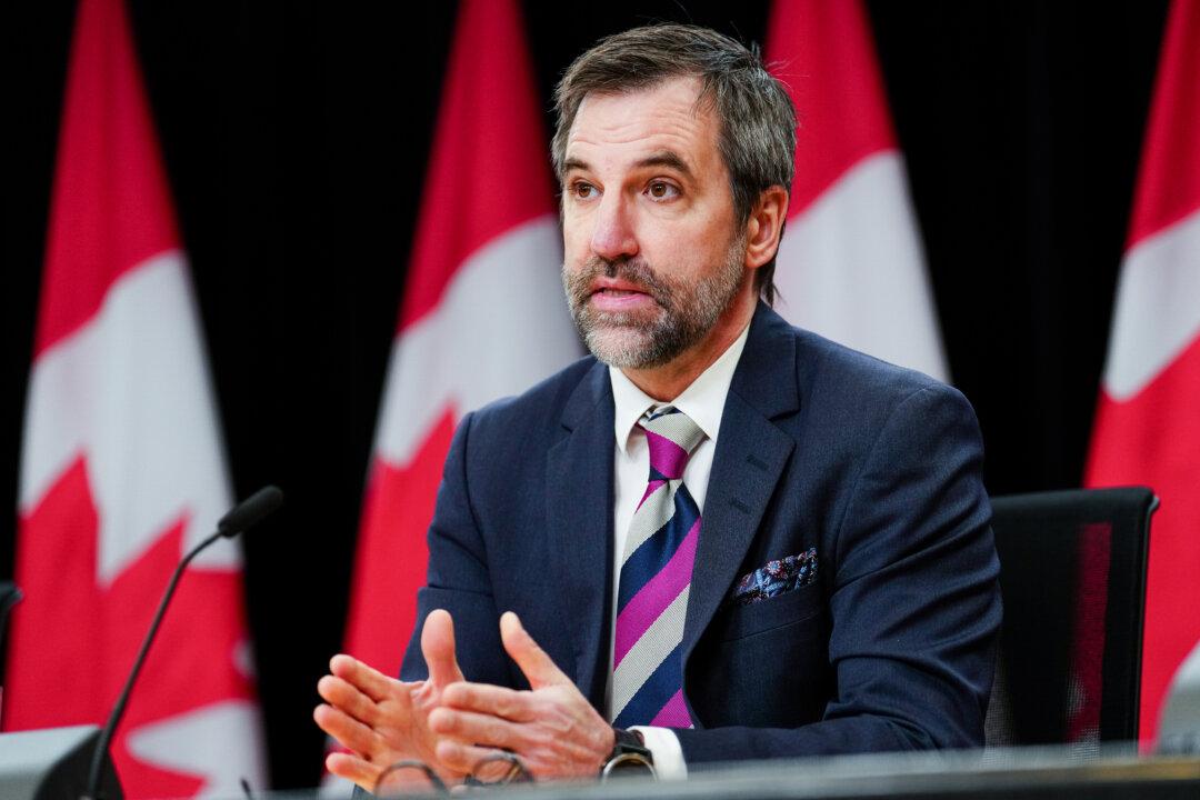 Guilbeault Says Canada Won’t Scrap Carbon Tax Over Trump Tariff Threats
