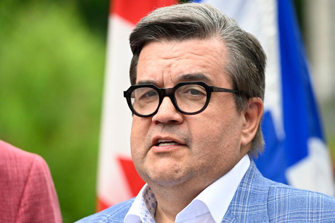 Former Montreal Mayor Denis Coderre Announces Bid to Lead Quebec Liberals