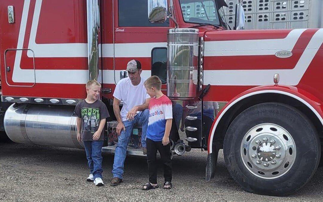 Iowa Trucker Whose Body Was Found in Field Died of Hypothermia After Taking Meth, Autopsy Finds