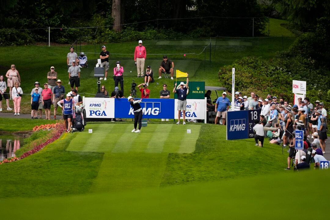 Amy Yang Takes 2-shot Lead Chasing Her First Major at Women’s PGA