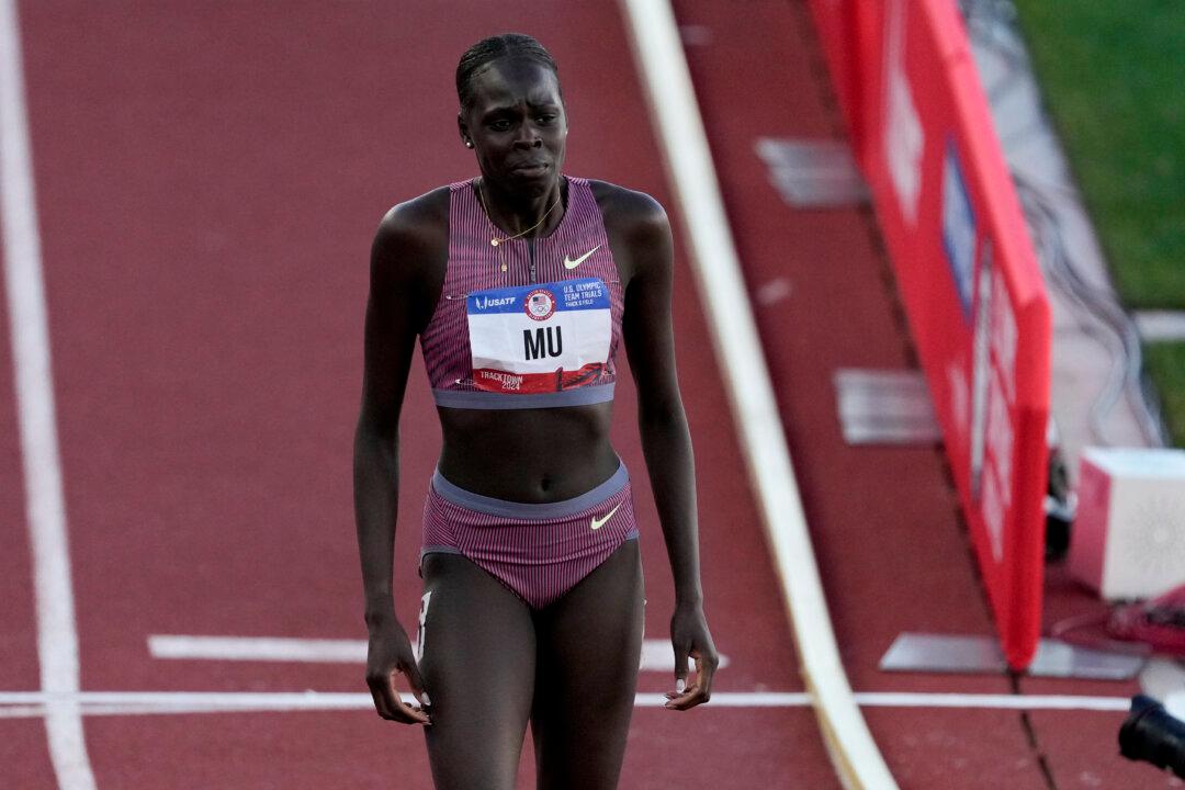 Mu’s Bid for Back-to-Back Olympic 800 Gold Medals Ends With Fall at Trials