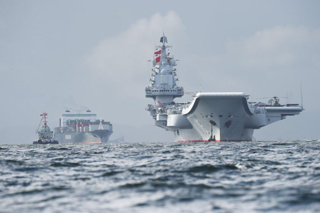 Chinese Aircraft Carrier Sails Through Taiwan Strait as US, Philippines Start Drills Near Taiwan