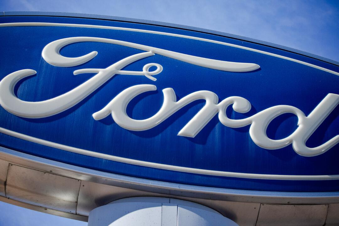 Ford Recalls Over 550,000 Pickups Due to Transmission Problem