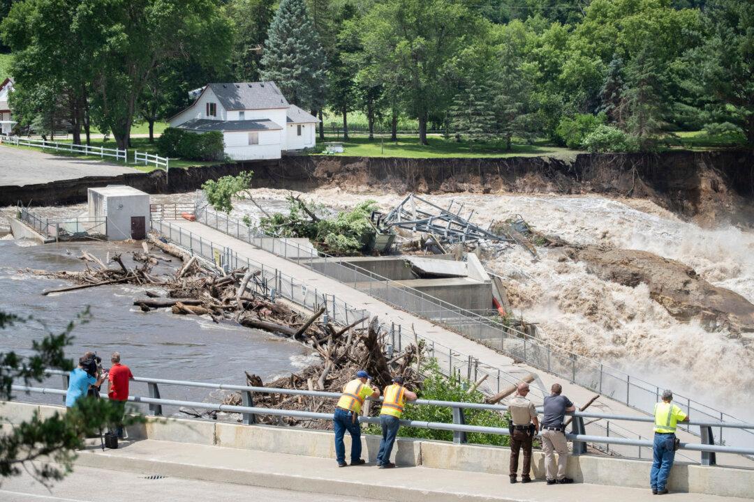 Minnesota’s Rapidan Dam Experiences Partial Failure Amid Severe Flooding