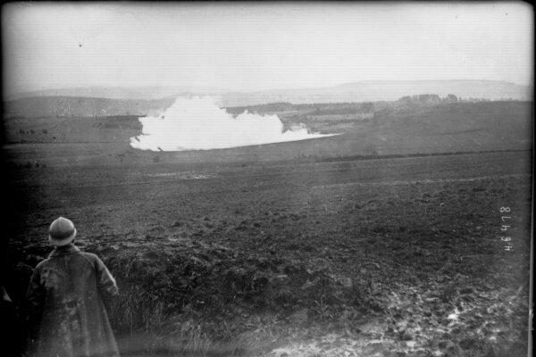 Mine exploding in front of French positions in World War I. (Public Domain)