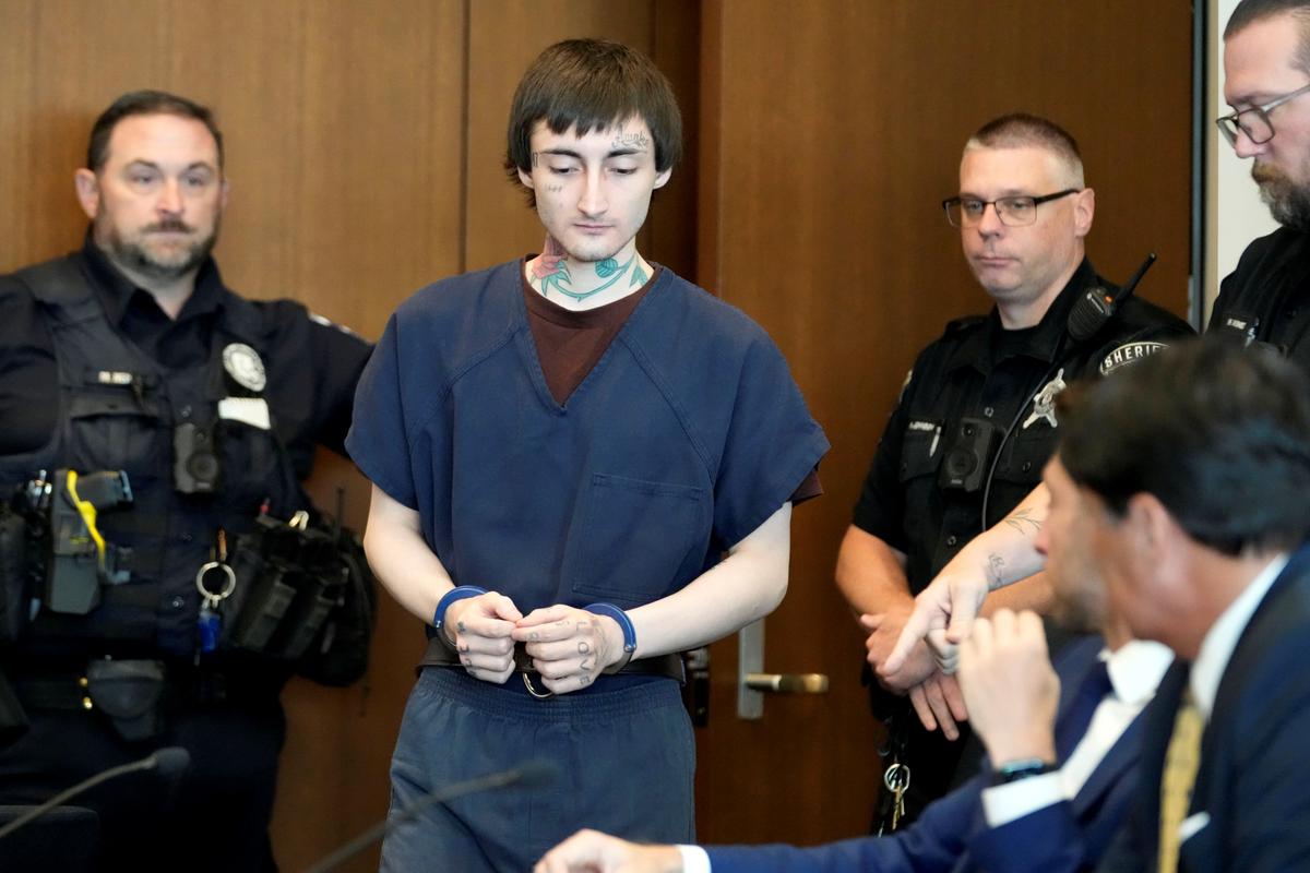 Illinois Man Rejects Deal to Plead Guilty to 7 Murder Charges in Shooting at 2022 July 4th Parade