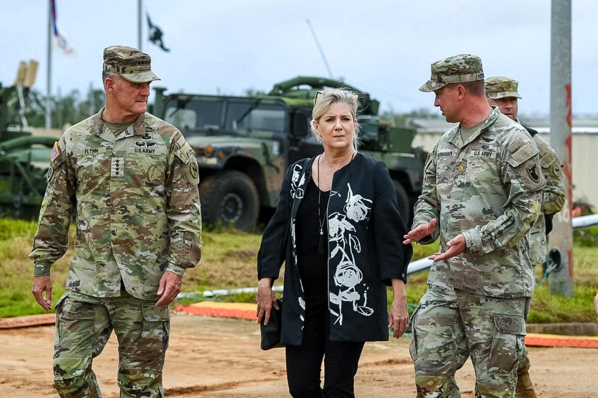 Army Ratchets Up 2025 Recruiting Target After Successful 2024