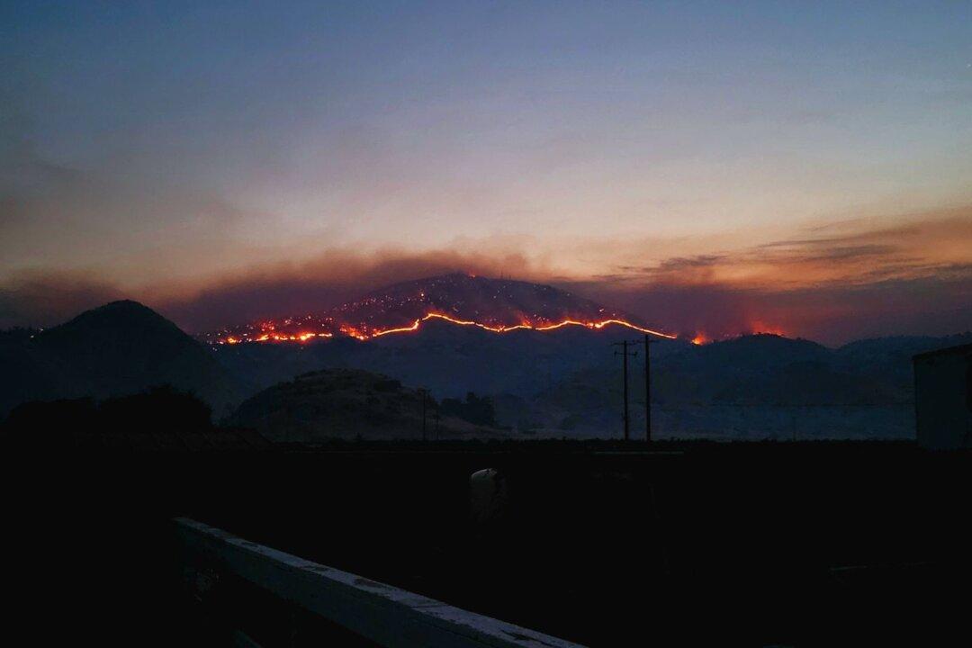Wildfires Near Fresno Rip Valley Foothills and Displace Residents