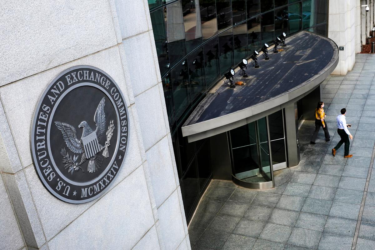 SEC Charges Atlanta-Based Company With $300 Million Ponzi Scheme