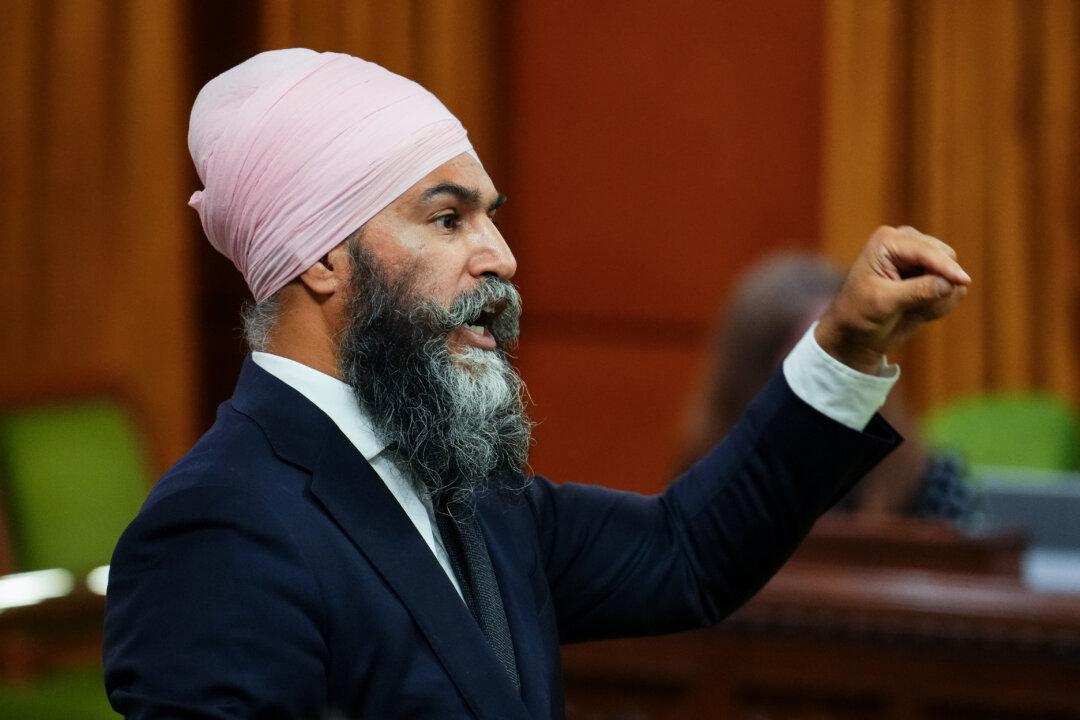 Singh Says Rail Back-to-Work Legislation Would Break Deal With Liberals