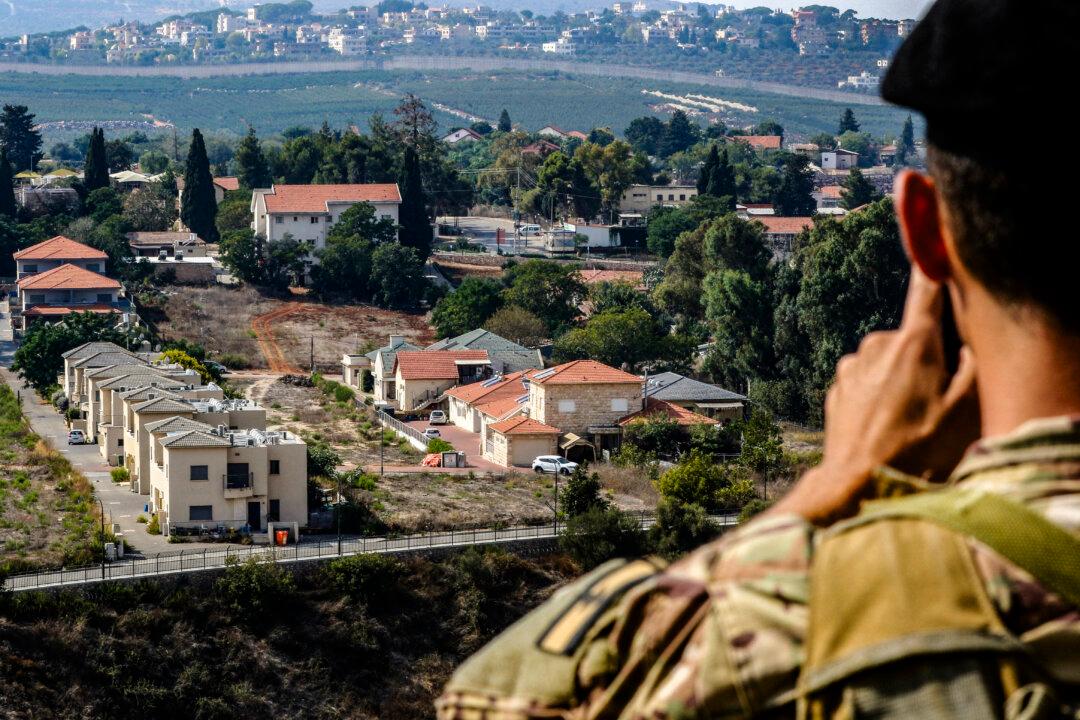 Trudeau Tells Israeli President to Avoid Escalating Conflict With Hezbollah