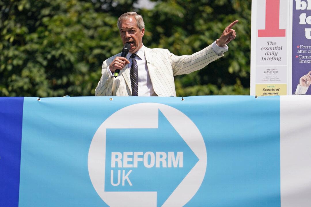 Farage’s Reform UK Calls for Election Watchdog to Investigate Undercover Sting